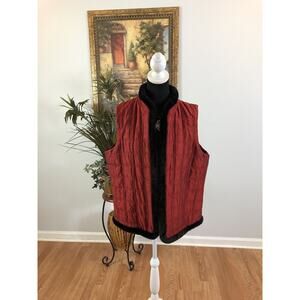 Chico’s Travelers Women’s Vest/Quilted 3 Strong Full Zipper Contrasting Trim Red